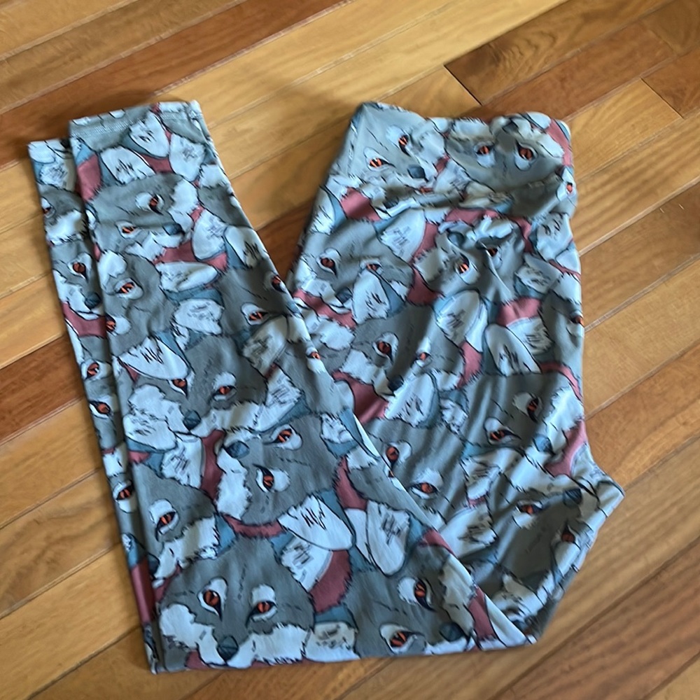 Lularoe TC leggings Wolf print